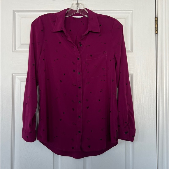 Reitmans Tops - Reitmans Magenta Button-Down Shirt